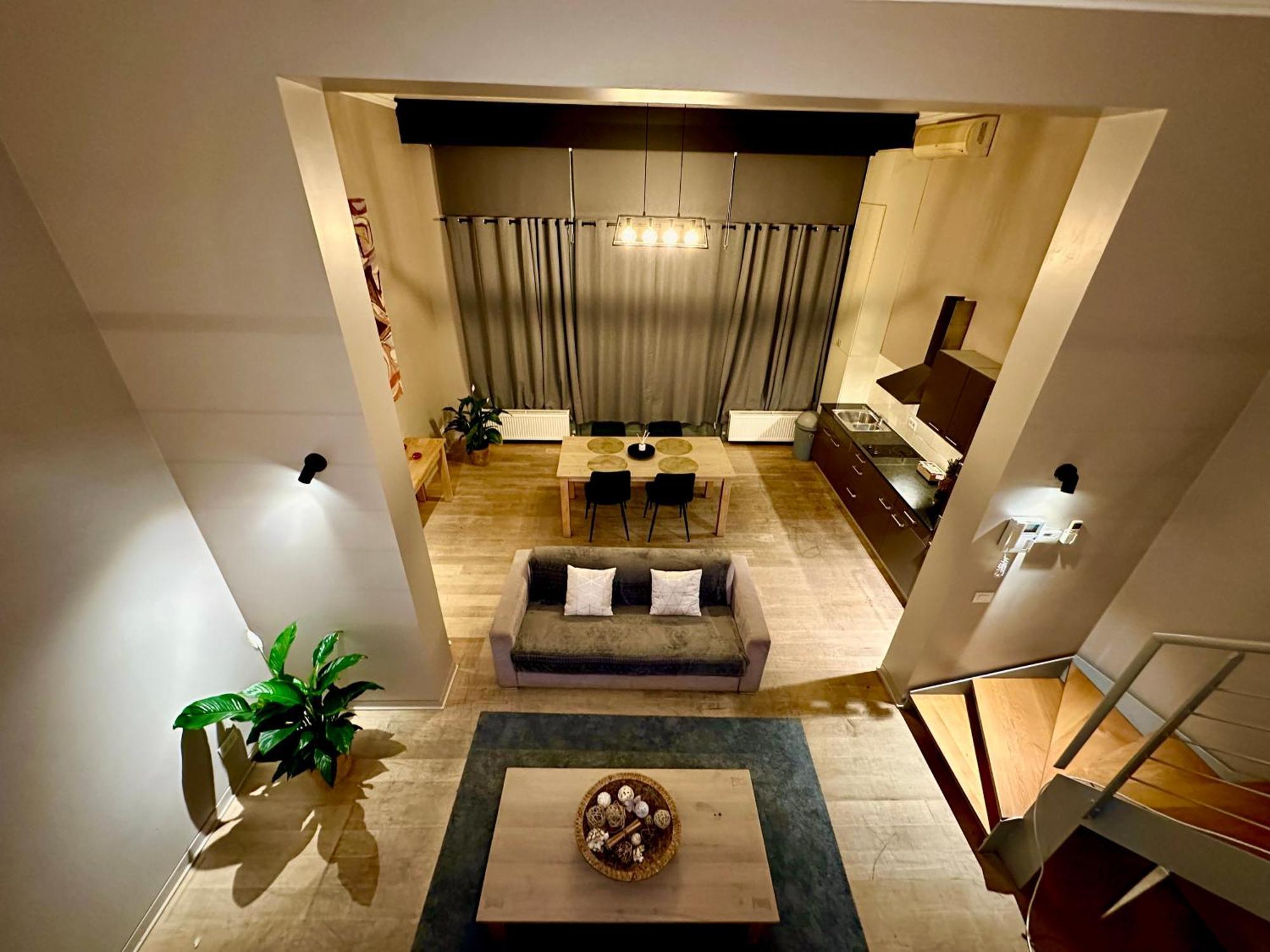 Luxury Suites Castel By Rikas Hotels Antwerpen Bagian luar foto