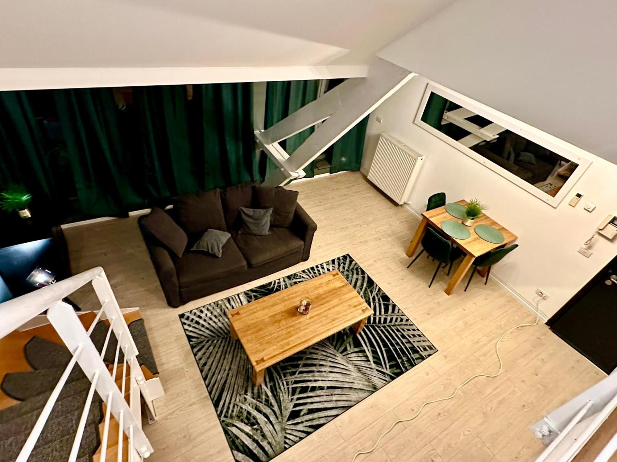 Luxury Suites Castel By Rikas Hotels Antwerpen Bagian luar foto