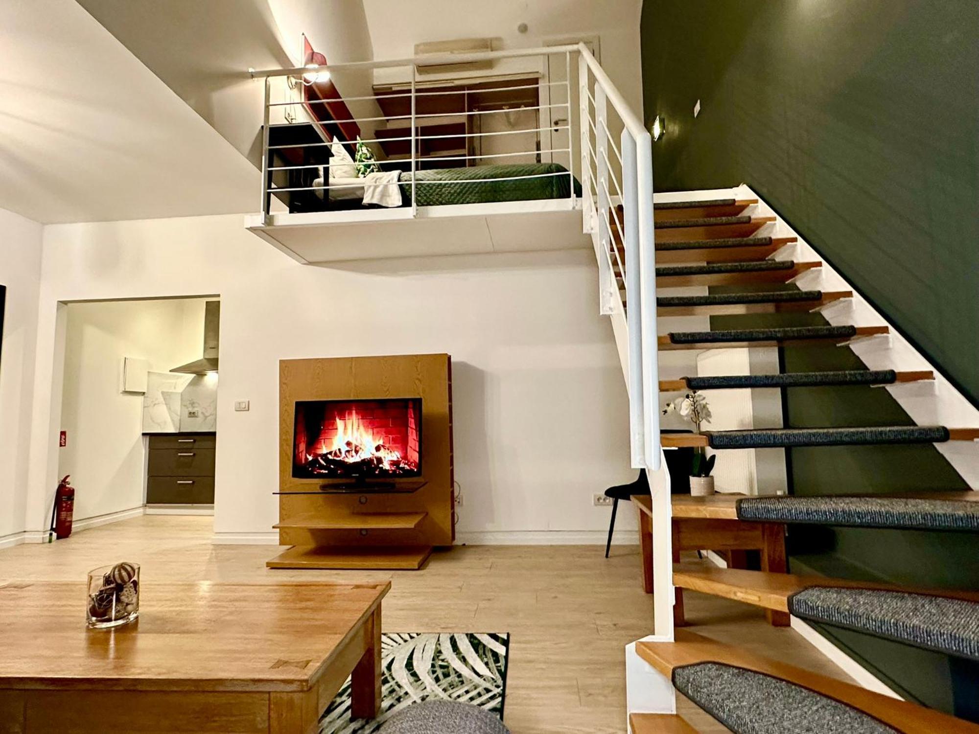 Luxury Suites Castel By Rikas Hotels Antwerpen Bagian luar foto